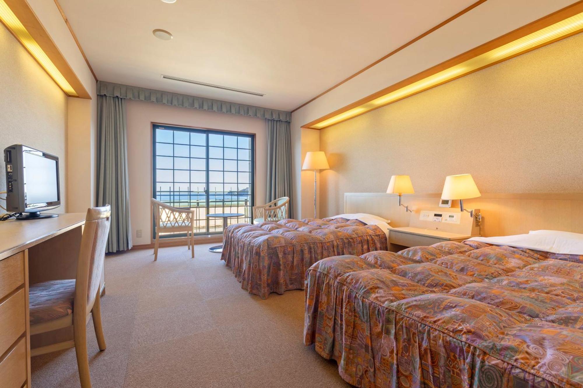Hotel Riviera Shishikui Kaiyo Exterior photo